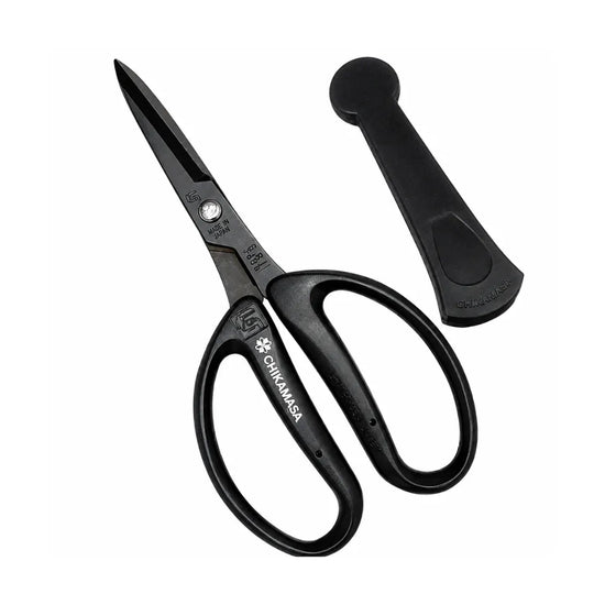 CHIKAMASA CRI-360SFBK heavy-duty Japanese pruning scissors with black ergonomic handles and serrated stainless steel blades for cutting thick stems, bonsai wire, floristry wire and precision garden trimming.