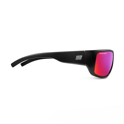 Side view of METHOD SEVEN Agent 939 FX grow room glasses designed for full spectrum LED grow light eye protection.