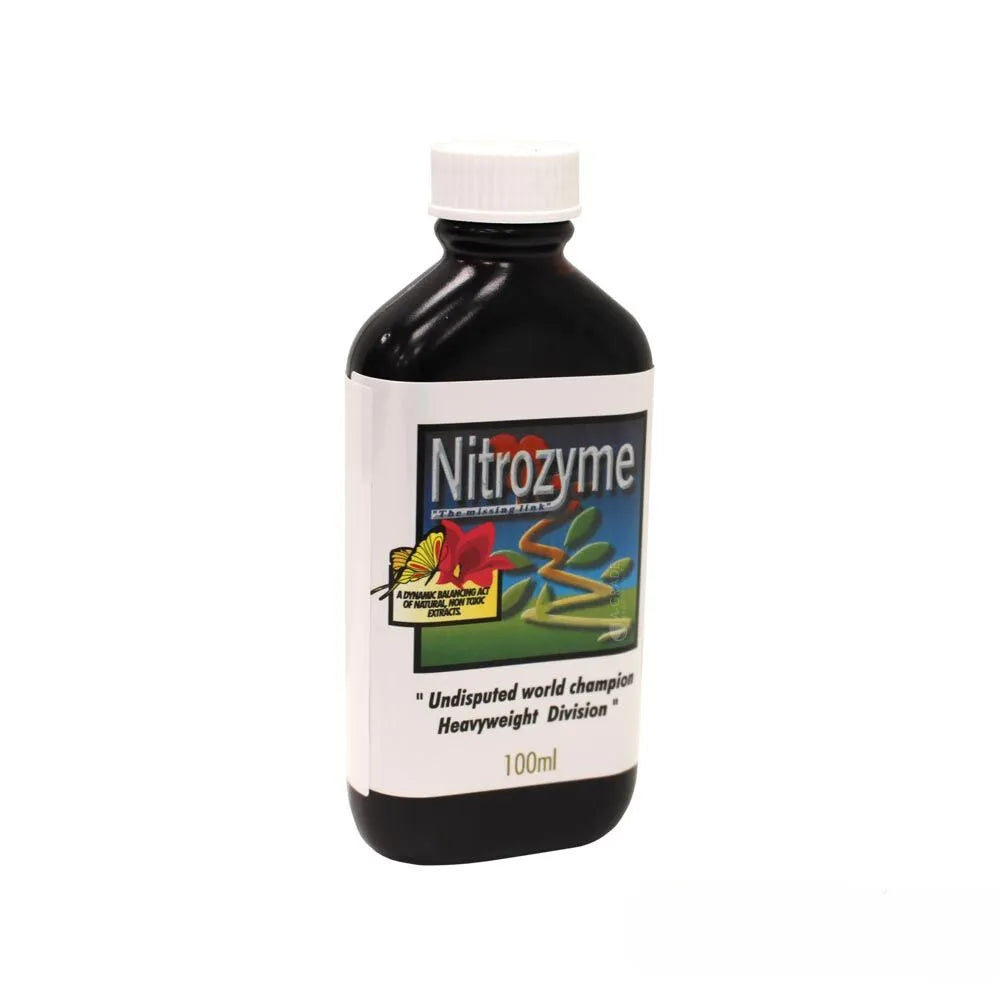 NITROZYME seaweed-based plant growth stimulator for hydroponics, root development, flowering and plant health support.